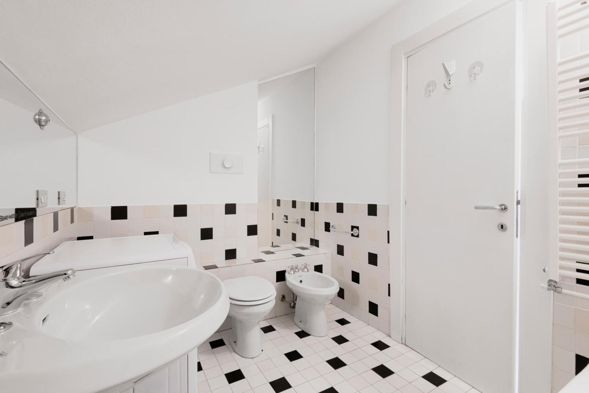 Relstay - Arco Della Pace - Sunny Loft Милано Екстериор снимка