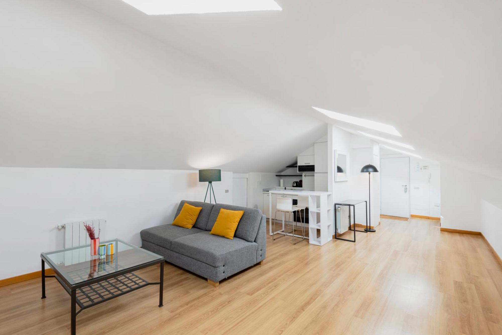 Relstay - Arco Della Pace - Sunny Loft Милано Екстериор снимка